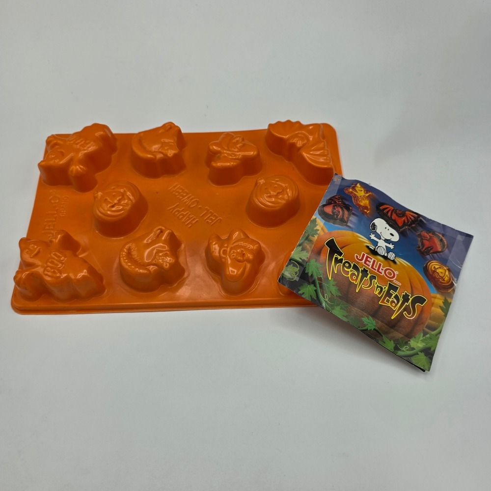 Jell-O NWT Halloween Creepy Jigglers Mold Peanuts Snoopy Vintage 1998 OS
